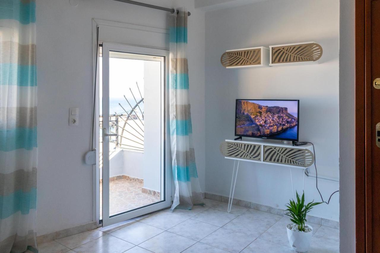 Lovely Sea View Apartment At The Heart Of The Town Ierápetra Extérieur photo