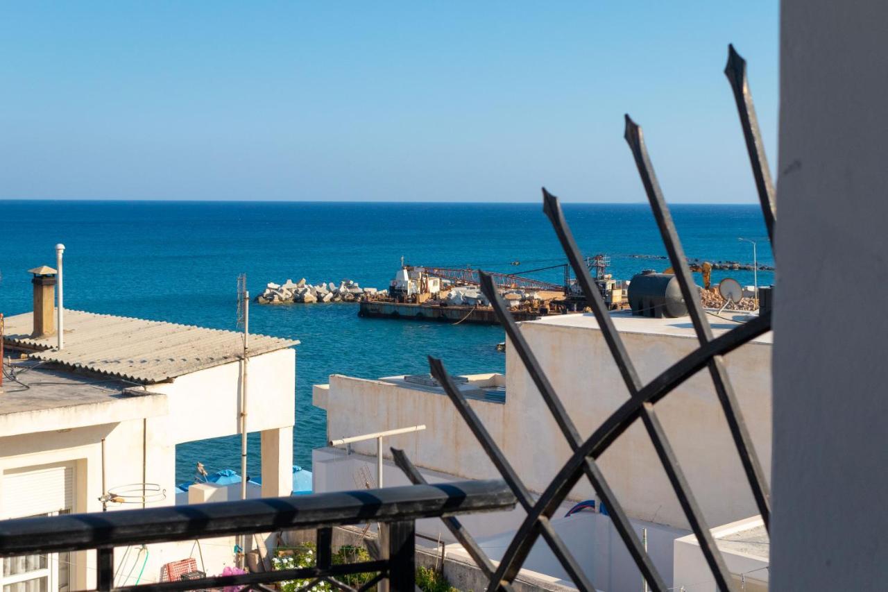 Lovely Sea View Apartment At The Heart Of The Town Ierápetra Extérieur photo
